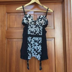 Victoria’s Secret Lingerie Bustier Top